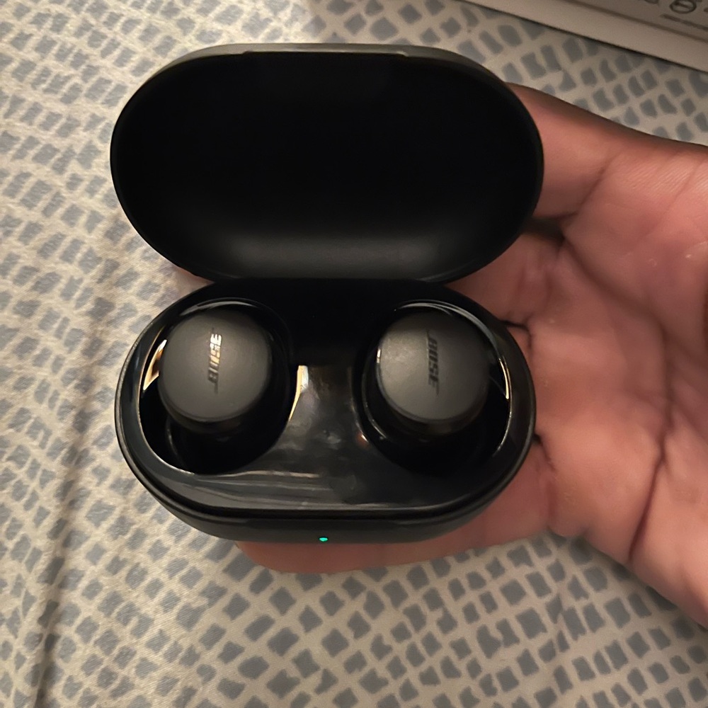 Bose noise cancellation ear buds